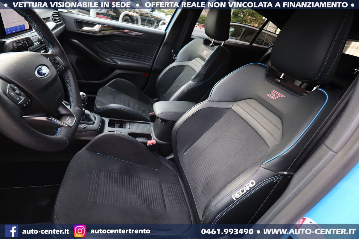 Ford Focus 2.3 ecoboost ST 280cv (11)