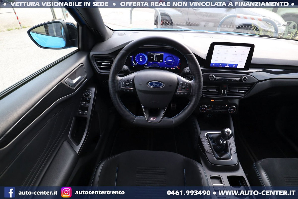Ford Focus 2.3 ecoboost ST 280cv (12)