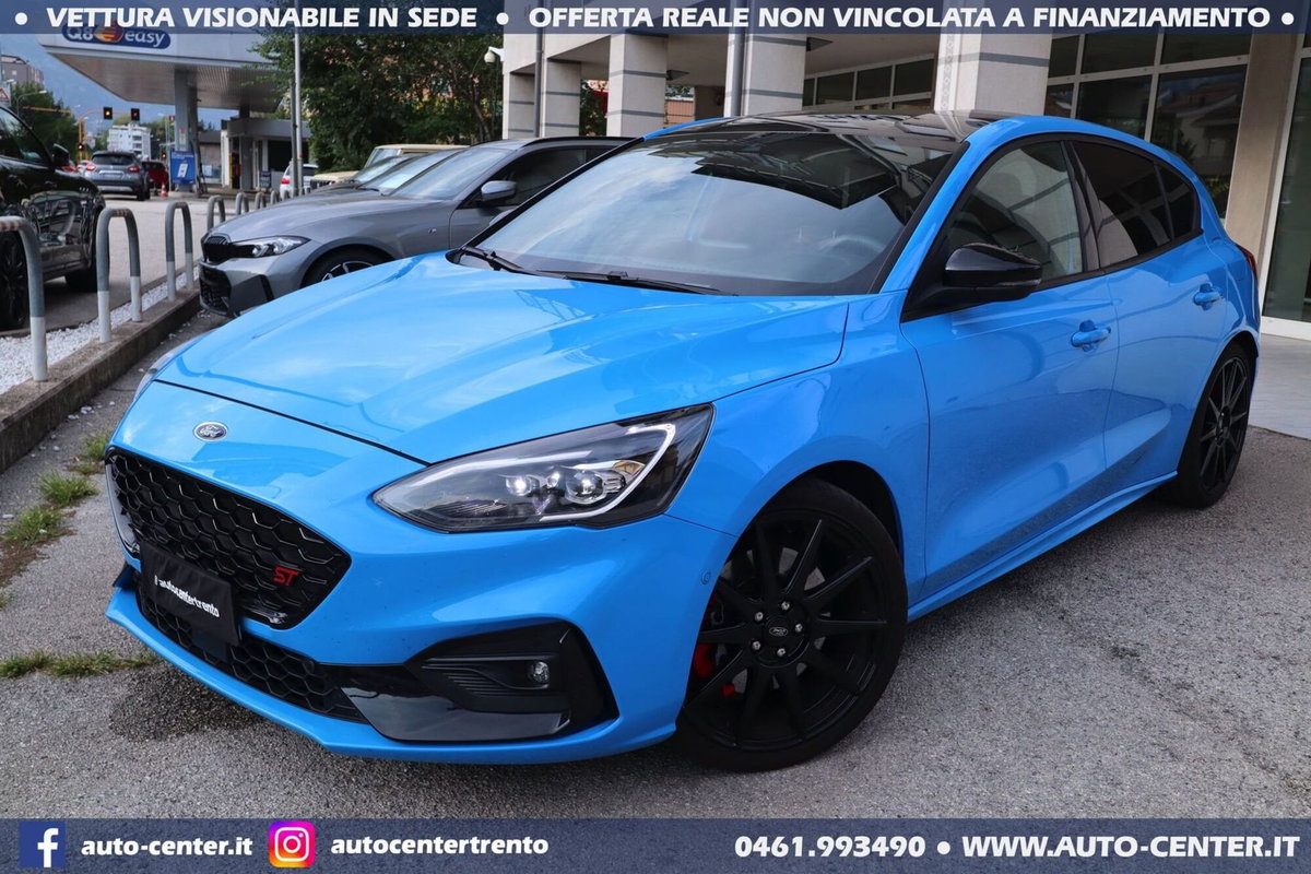 Ford Focus 2.3 ecoboost ST 280cv (17)