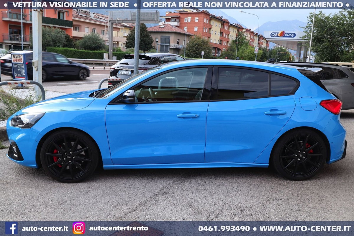 Ford Focus 2.3 ecoboost ST 280cv (7)
