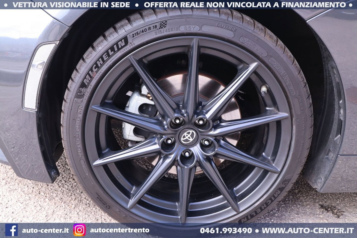 Toyota GR86 2.Premium Sport A/T (9)