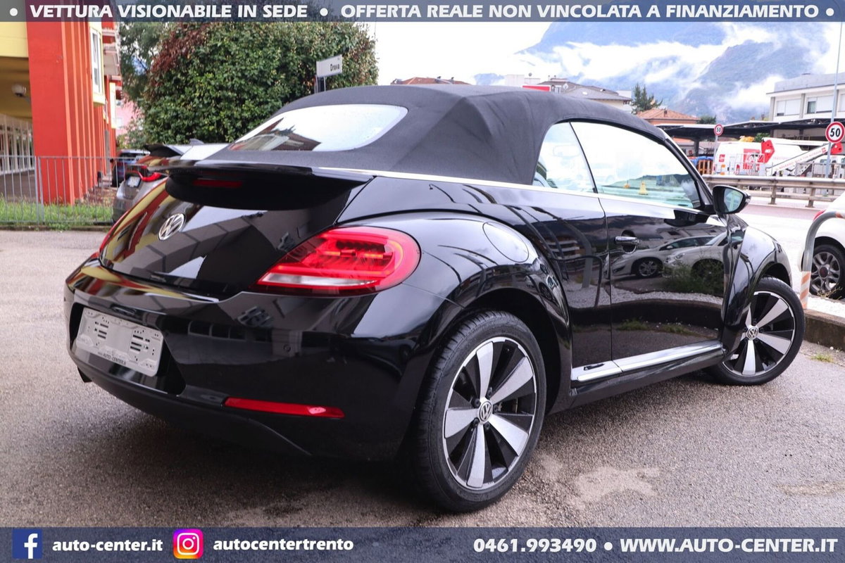 Volkswagen Maggiolino Cabrio 1.2 TSI Design (18)