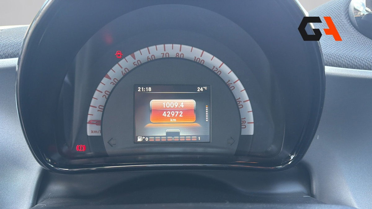smart forfour forfour 90 0.9 Turbo twinamic Supertech (11)