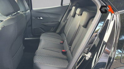 Peugeot 2008 1.2 turbo Allure 100cv (16)