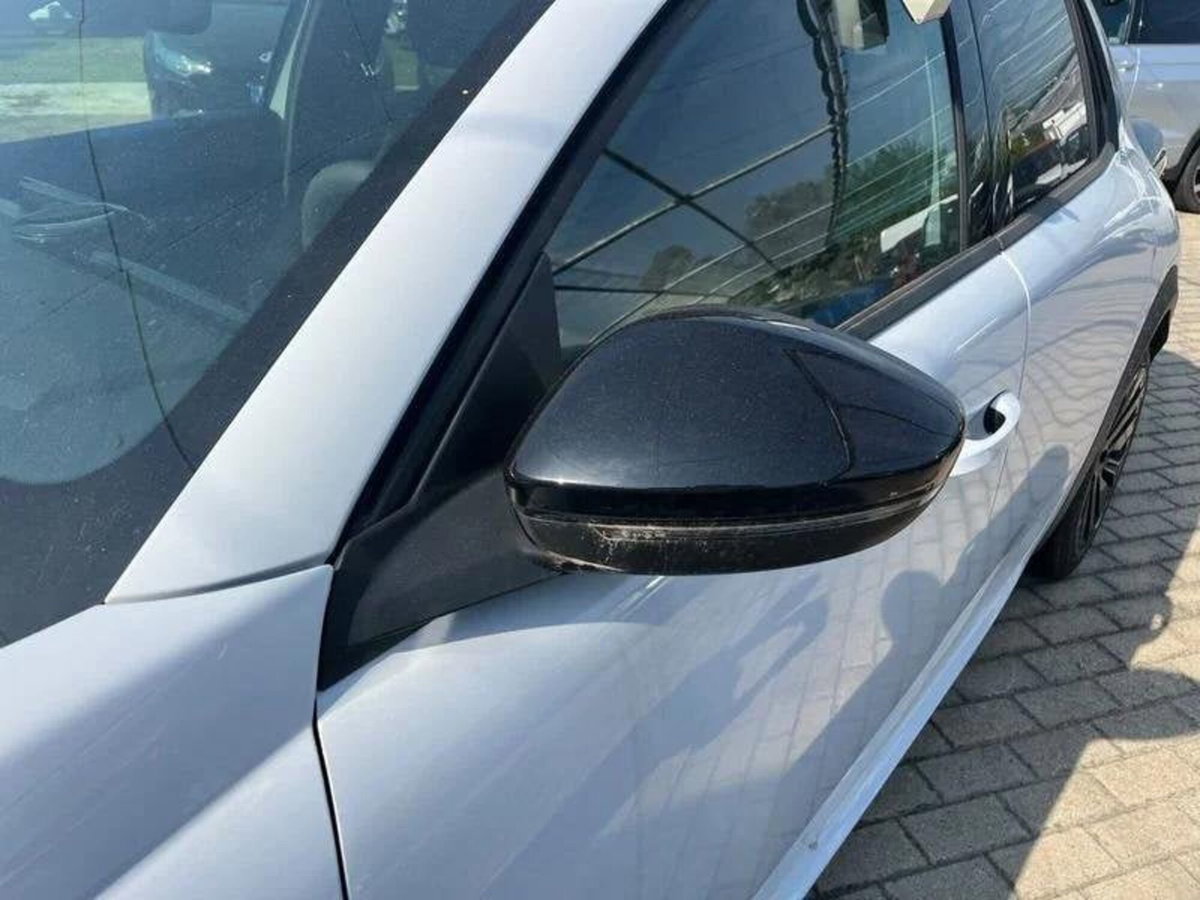 Lancia Ypsilon 1.2 mhev HF Line 110cv e-dct (12)