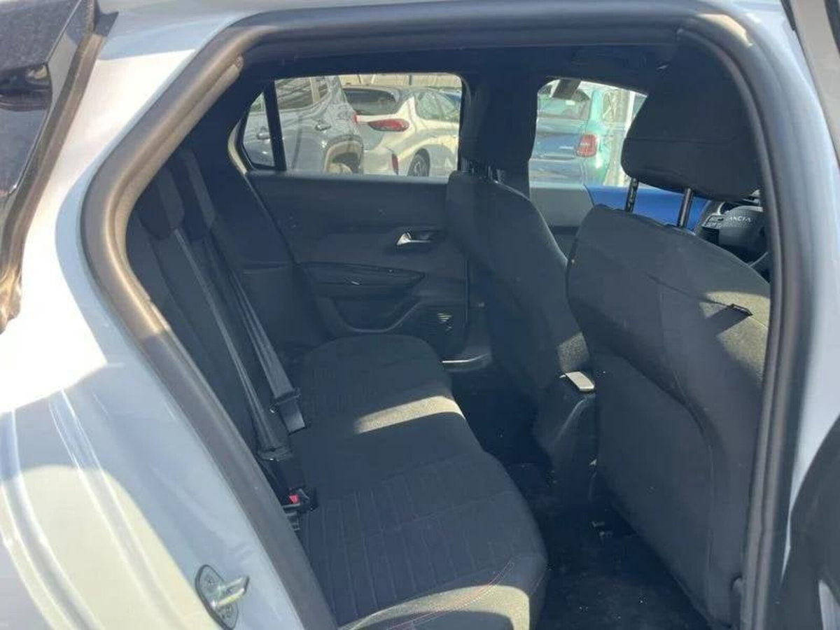Lancia Ypsilon 1.2 mhev HF Line 110cv e-dct (16)