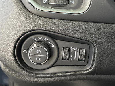 Jeep Renegade 1.5 Turbo T4 MHEV Limited (12)