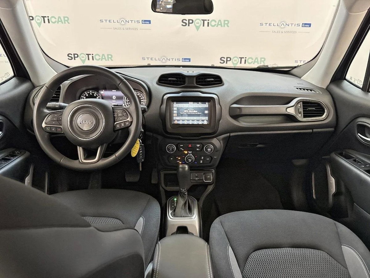 Jeep Renegade 1.5 Turbo T4 MHEV Limited (13)