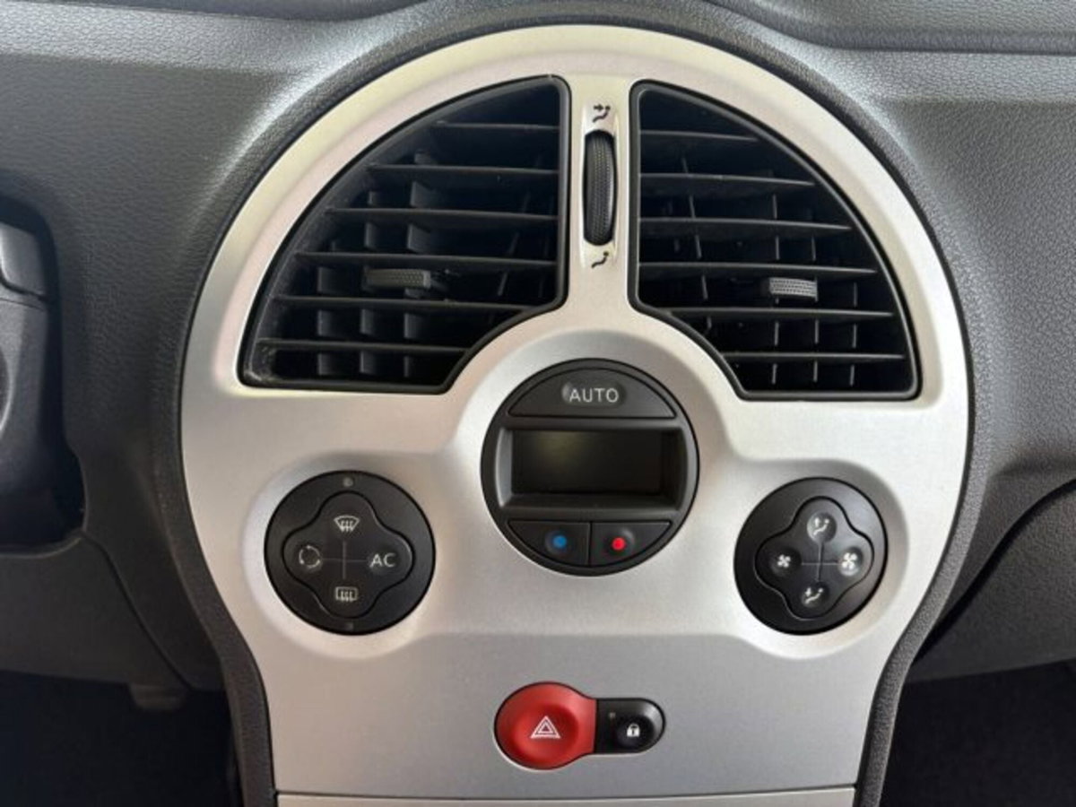 Renault Modus 1.2 16V TCE Dynamique (14)