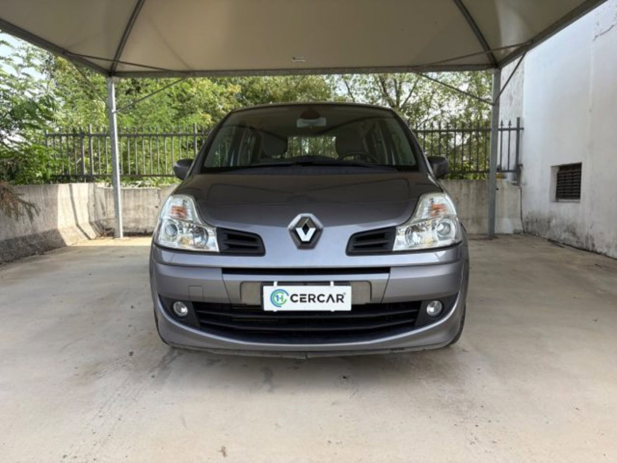 Renault Modus 1.2 16V TCE Dynamique (2)