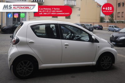 Toyota Aygo 1.0 12V VVT-i 5 porte Active Connect (13)
