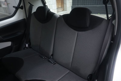 Toyota Aygo 1.0 12V VVT-i 5 porte Active Connect (3)