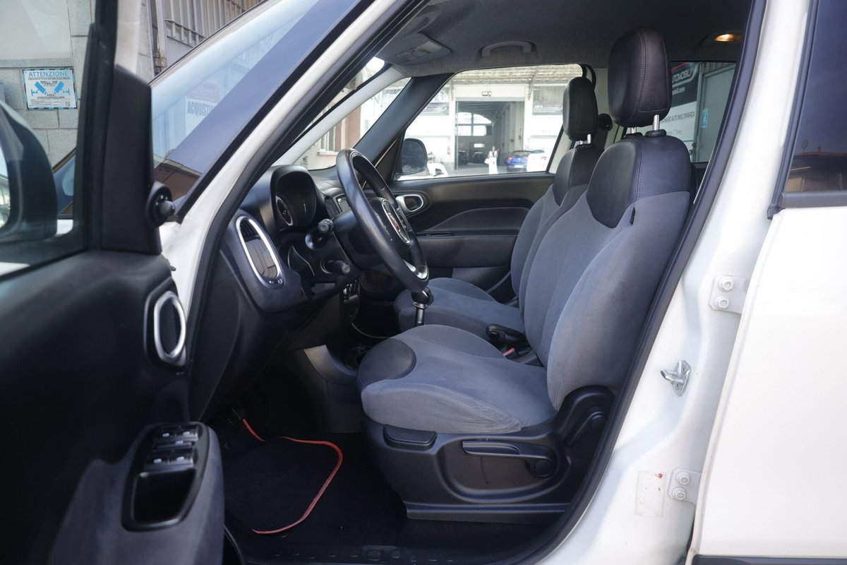 Fiat 500L Living 1.6 Multijet 105 CV Lounge (17)