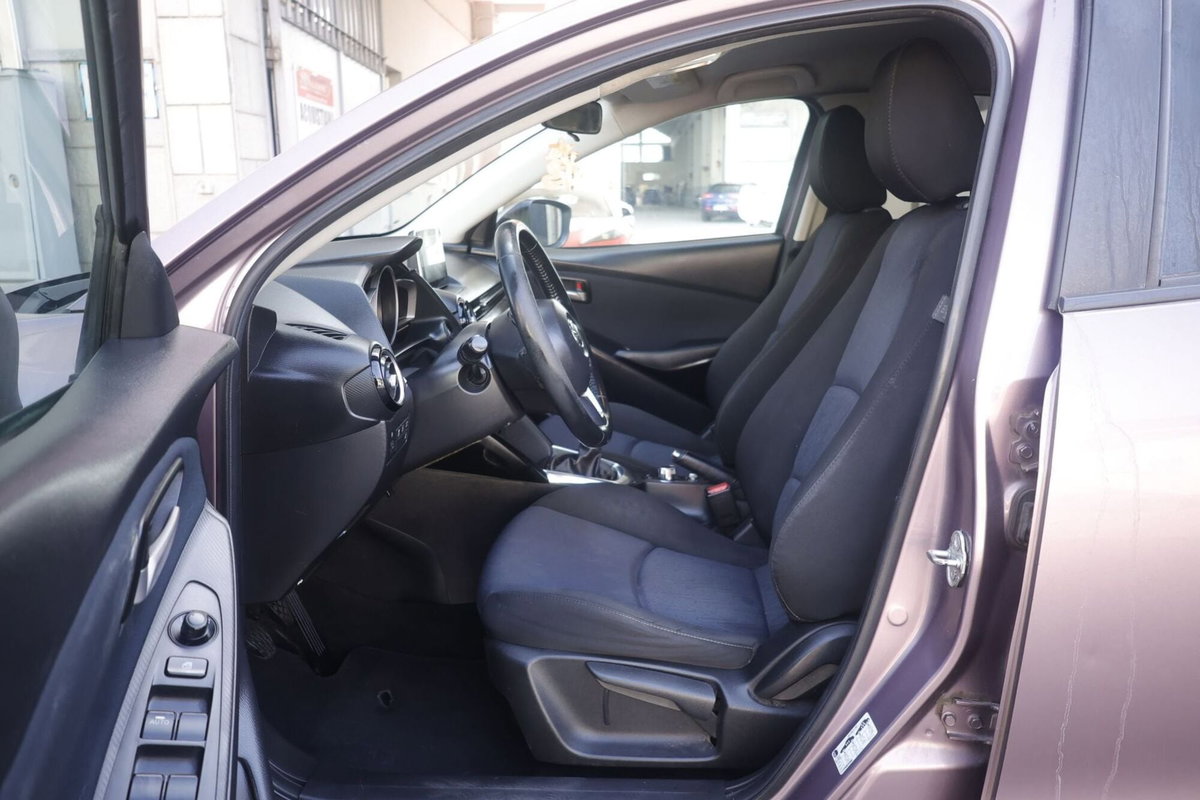 Mazda Mazda2 1.3 16V 75CV 3p. Energy (17)
