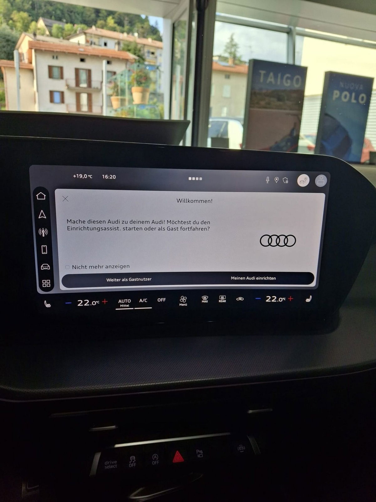 Audi Q3 Sportback 2.0 tfsi S line edition quattro 204cv s-tronic (17)
