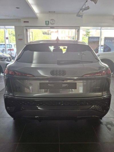 Audi Q3 Sportback 2.0 tfsi S line edition quattro 204cv s-tronic (13)