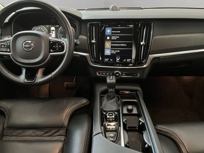 Volvo V90 Cross Country D4 AWD Geartronic (16)