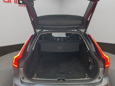 Volvo V90 Cross Country D4 AWD Geartronic (7)