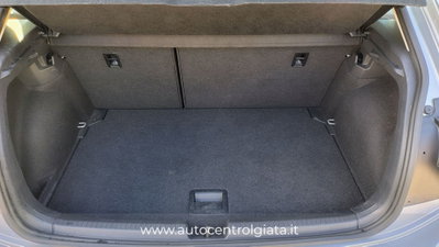 Volkswagen Polo 1.0 tsi Life 95cv (10)