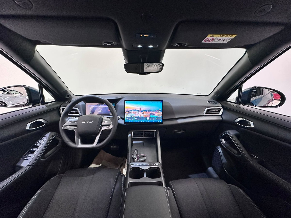 Byd Atto 2 DM-i 1.5 phev Active 165cv (7)