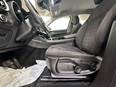 Alfa Romeo Stelvio Stelvio 2.2 Turbodiesel 160 CV AT8 RWD Super Business (12)