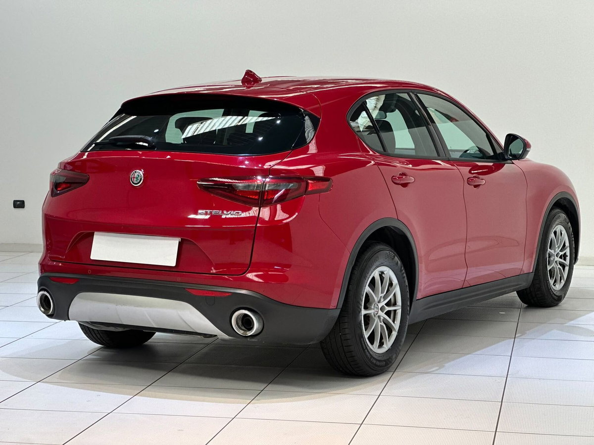 Alfa Romeo Stelvio Stelvio 2.2 Turbodiesel 160 CV AT8 RWD Super Business (4)
