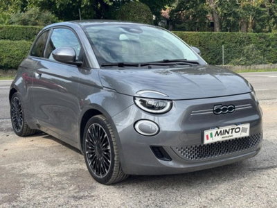 Fiat 500e Passion Berlina 42 kWh (3)