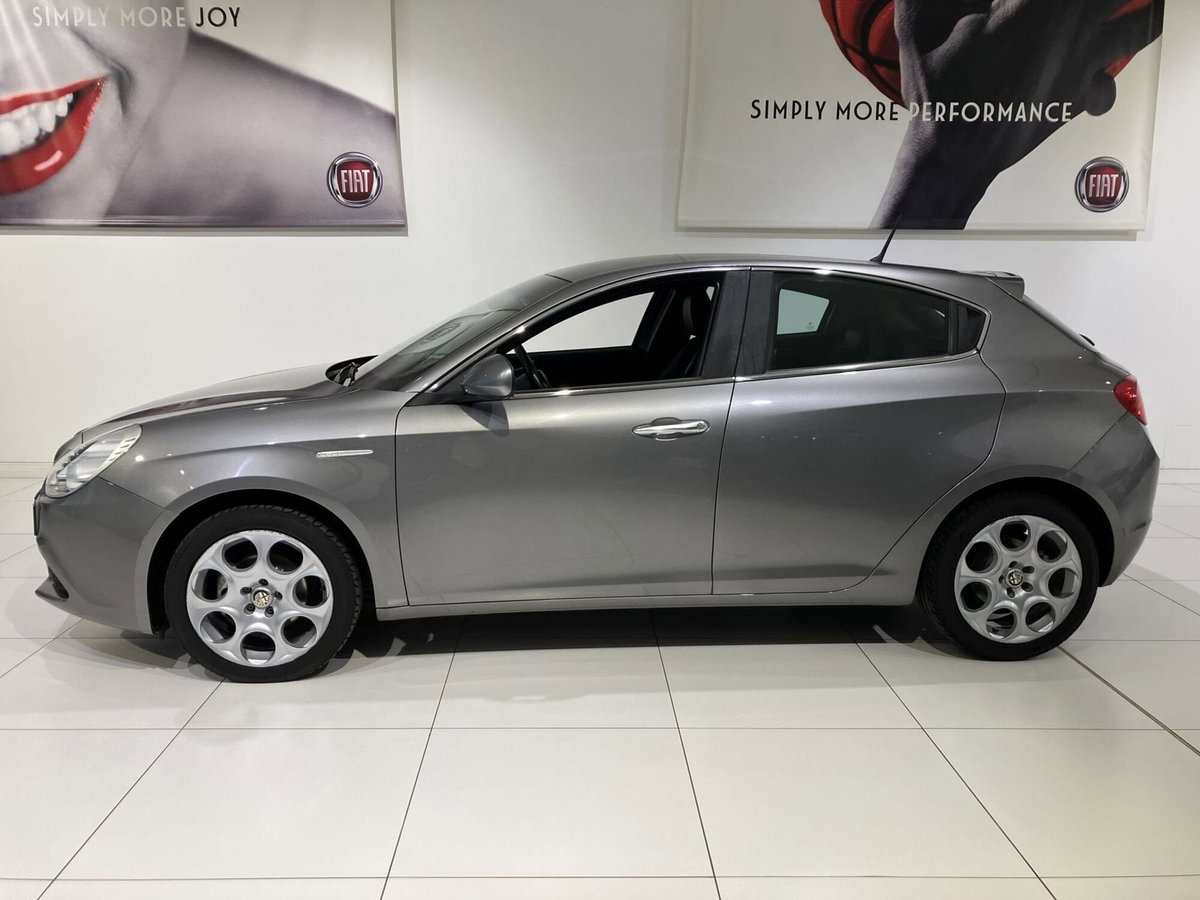 Alfa Romeo Giulietta 1.6 JTDm Business E5+ (3)