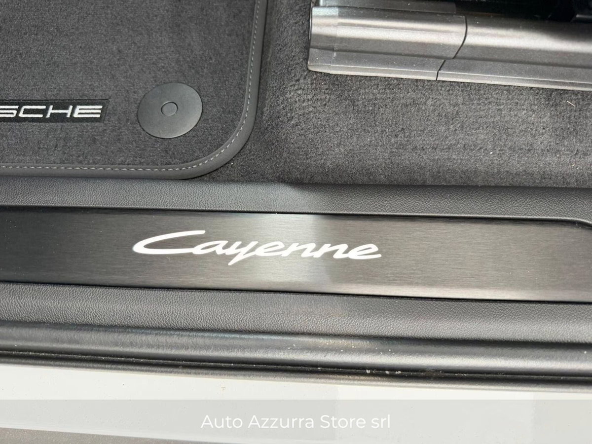 Porsche Cayenne 3.0 Black Edition tiptronic (20)