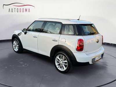 MINI Mini Countryman 1.6 Cooper D Countryman (2)
