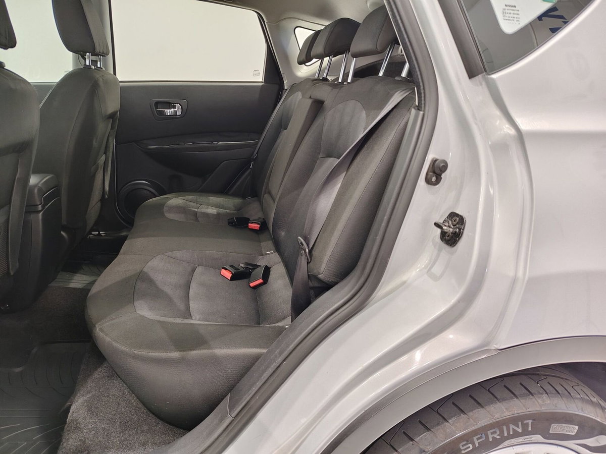 Nissan Qashqai 2.0 16V 4WD Acenta (12)