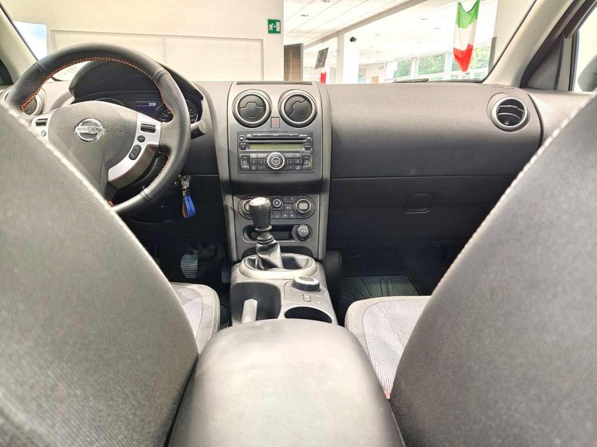 Nissan Qashqai 2.0 16V 4WD Acenta (13)