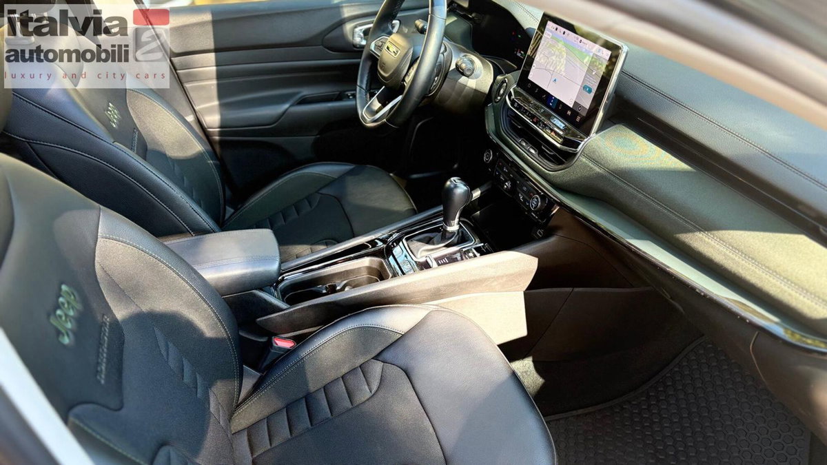 Jeep Compass 1.3 turbo t4 phev North Star 4xe auto (10)
