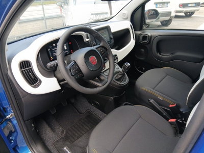 Fiat Pandina 1.0 firefly hybrid s&s 70cv (11)