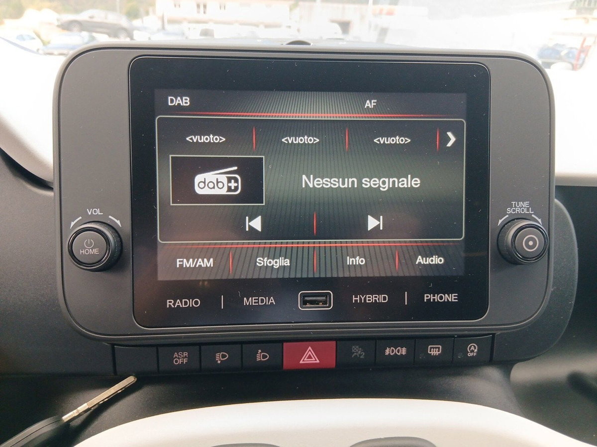 Fiat Pandina 1.0 firefly hybrid s&s 70cv (17)