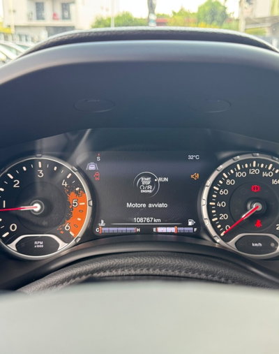 Jeep Renegade 1.6 Mjt 120 CV Limited (8)