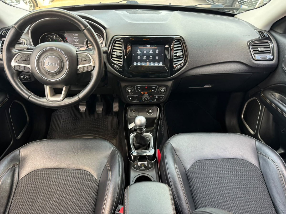 Jeep Compass 1.6 Multijet II 2WD Limited (12)
