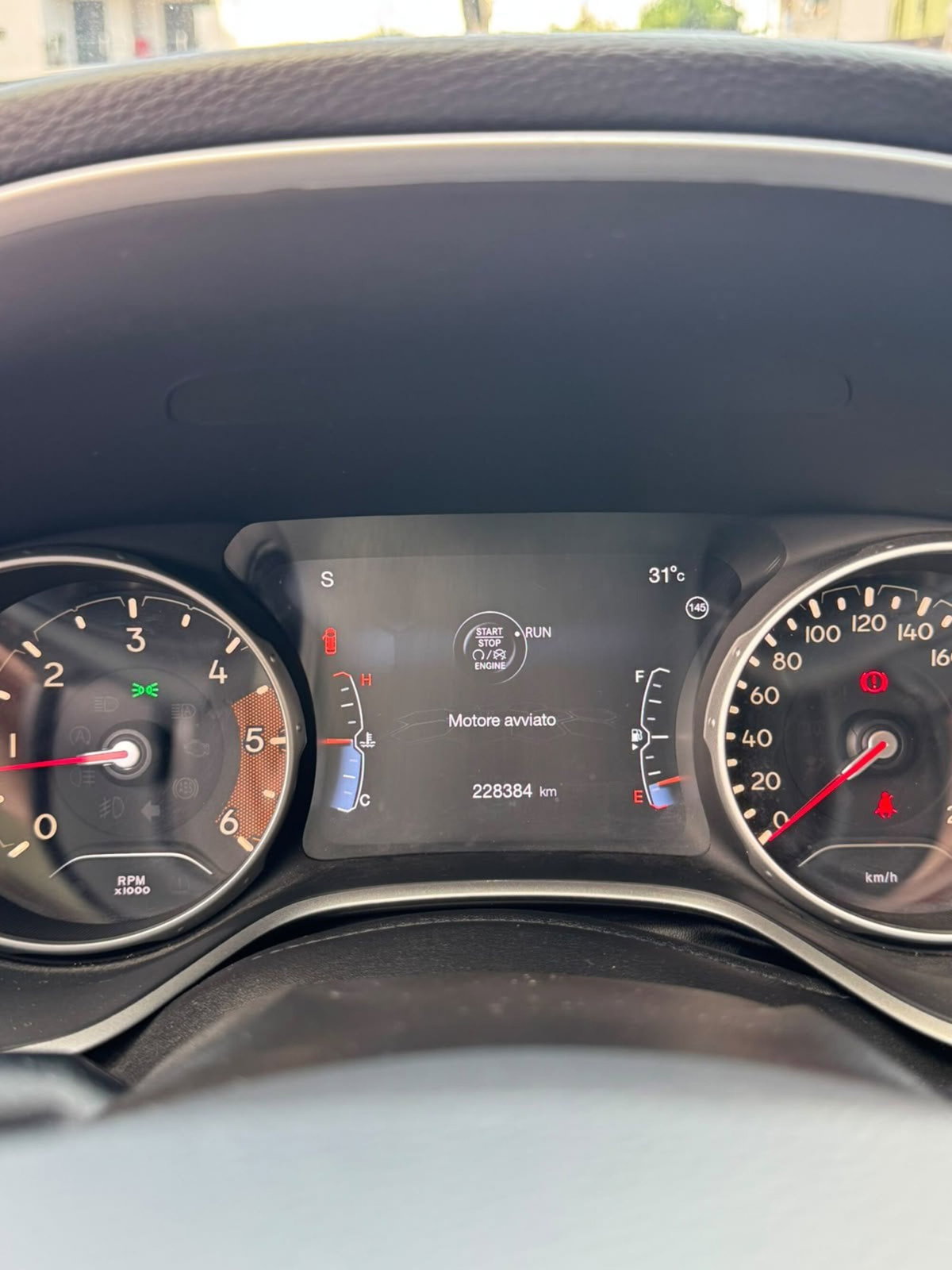 Jeep Compass 1.6 Multijet II 2WD Limited (8)