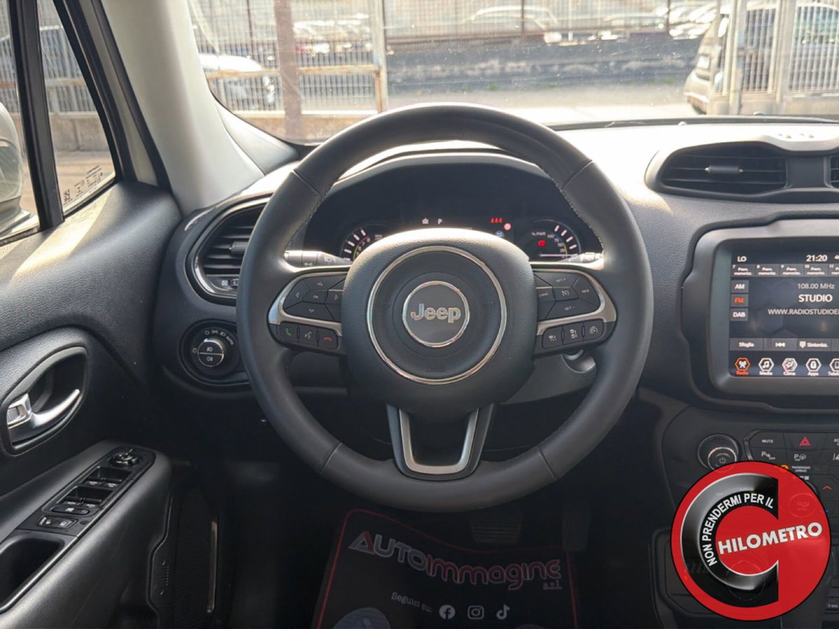 Jeep Renegade 1.3 T4 190CV PHEV 4xe AT6 Limited (17)