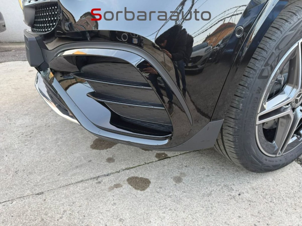 Mercedes-Benz GLA SUV Elettrica 200 AMG Line Premium (9)