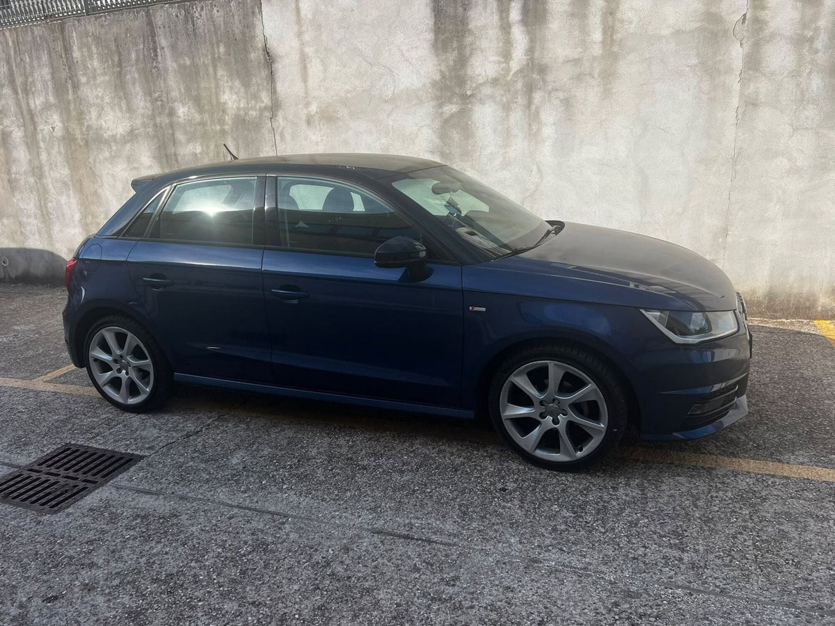 Audi A1 1.0 TFSI ultra S tronic Sport (10)