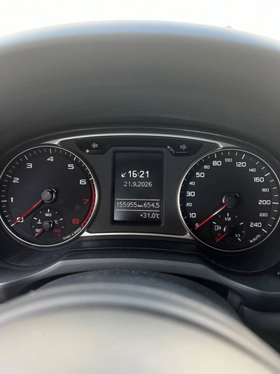 Audi A1 1.0 TFSI ultra S tronic Sport (17)
