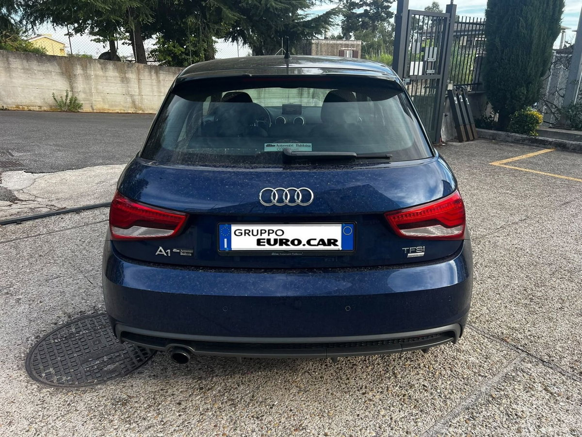 Audi A1 1.0 TFSI ultra S tronic Sport (6)