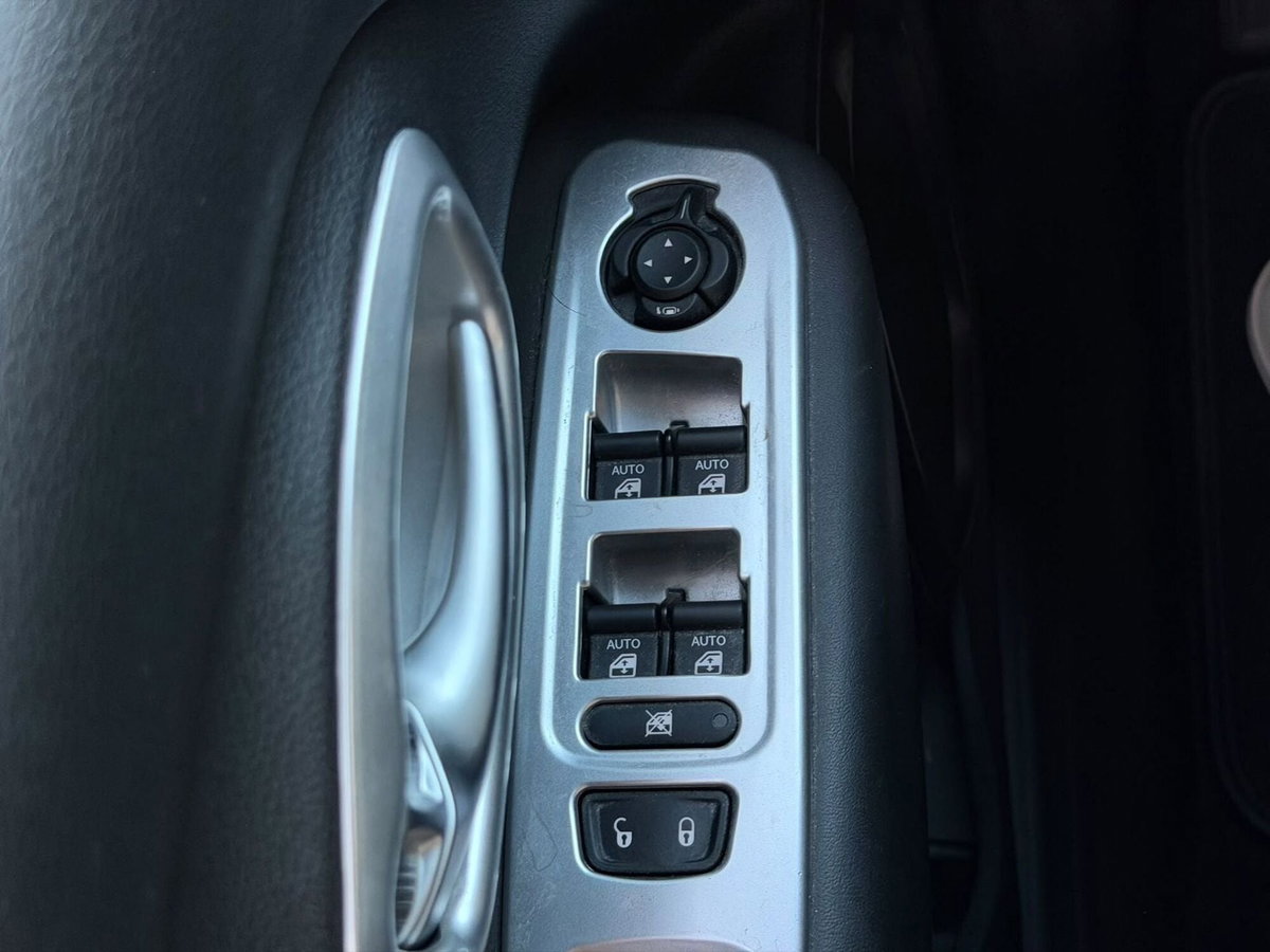 Jeep Renegade 1.3 T4 DDCT Limited (15)