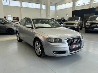 Audi A3 Sportback 2.0 16V TDI Ambition (4)