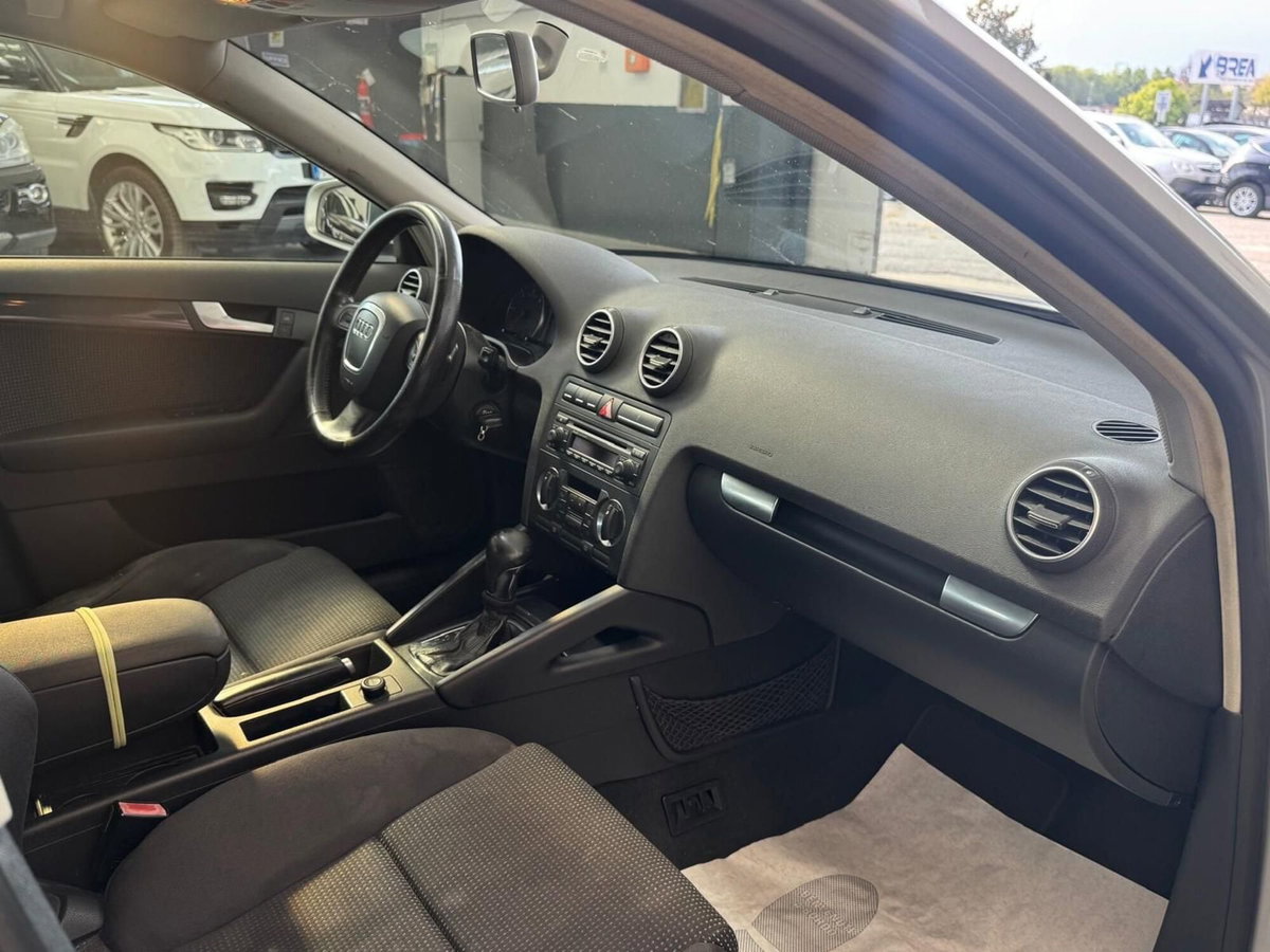 Audi A3 Sportback 2.0 16V TDI Ambition (5)