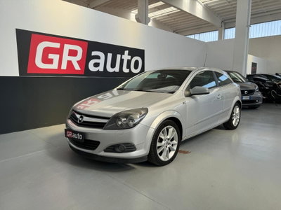 Opel Astra GTC 1.9 CDTI 120CV 3 porte aut. Cosmo (2)
