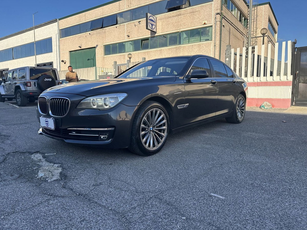 BMW Serie 7 730d Eccelsa (2)