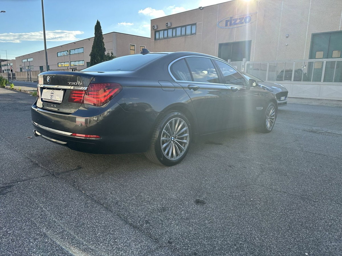 BMW Serie 7 730d Eccelsa (6)