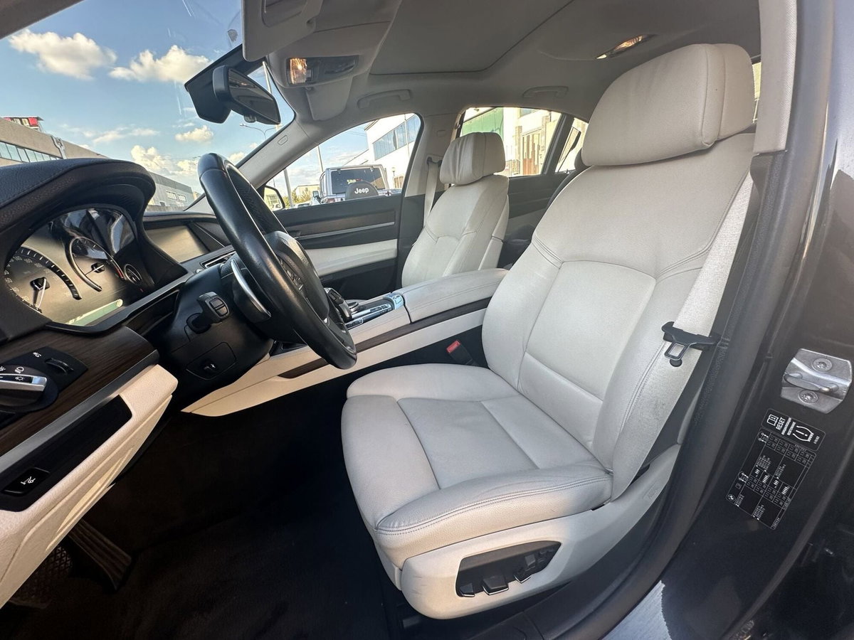 BMW Serie 7 730d Eccelsa (9)